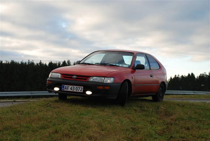 Toyota corolla E10 billede 1