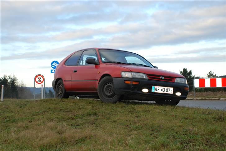Toyota corolla E10 billede 2