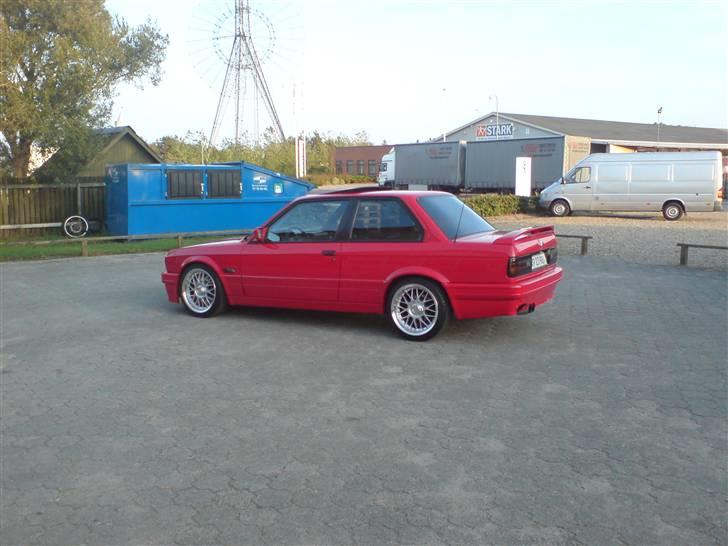 BMW E30 318is billede 5