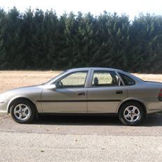 Opel vectra b   *solgt*