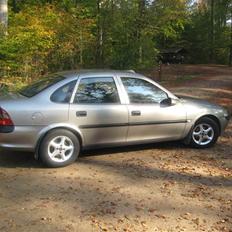 Opel vectra b   *solgt*