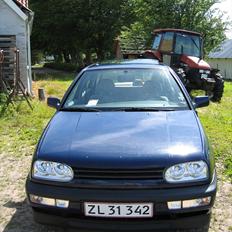 VW Golf 1.8 GL Aut. (SOLGT)