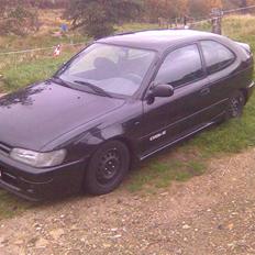 Toyota corolla e10 totalskadet