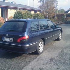Peugeot    406     1,8     ST