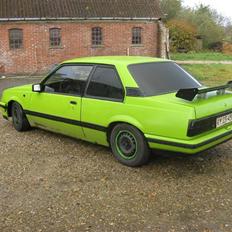 Opel ascona c Slow'n'Low ..SO