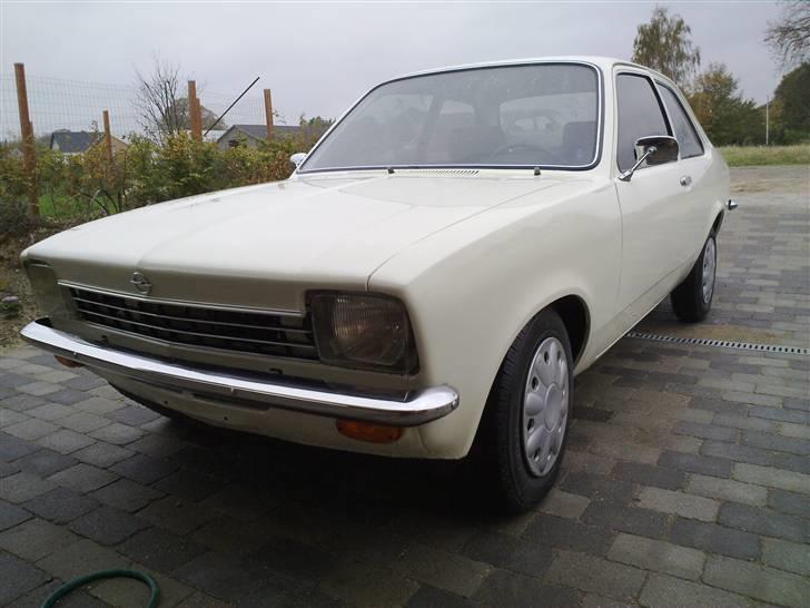 Opel kadett c billede 3