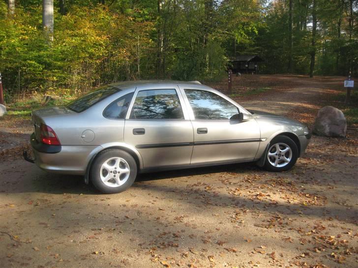 Opel vectra b   *solgt* billede 2