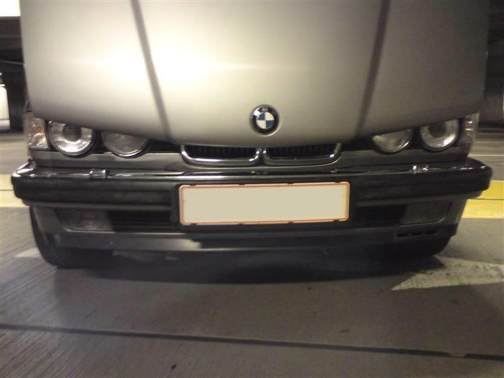 BMW 750 5.0 V12 E32 billede 9