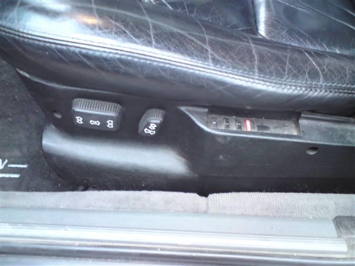 BMW 750 5.0 V12 E32 billede 17