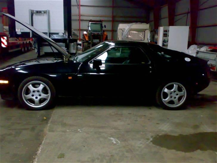 Porsche 928 S - V8 32V billede 2