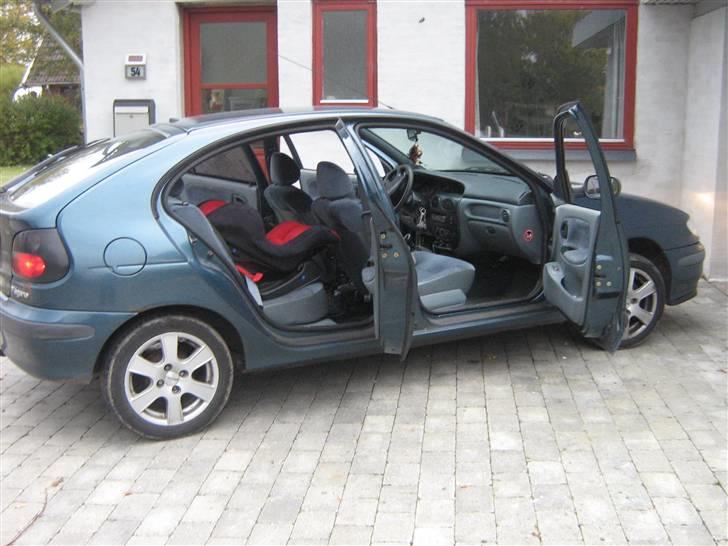 Renault Megane ---solgt--- billede 7