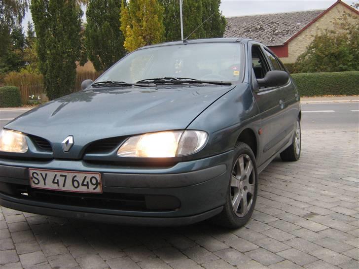 Renault Megane ---solgt--- billede 9