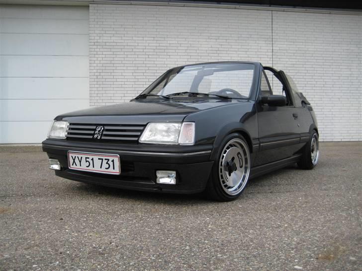 Peugeot 205 1,9 CTI billede 1