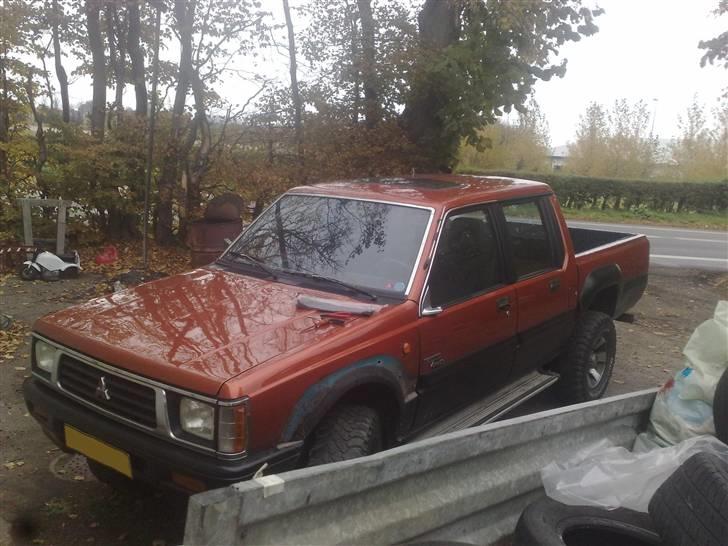 Mitsubishi L200 Strada 4WD SOLGT billede 6