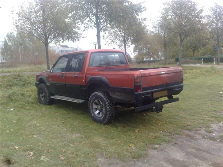 Mitsubishi L200 Strada 4WD SOLGT billede 12