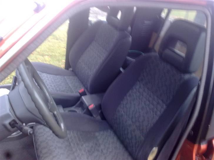 Mitsubishi L200 Strada 4WD SOLGT billede 16