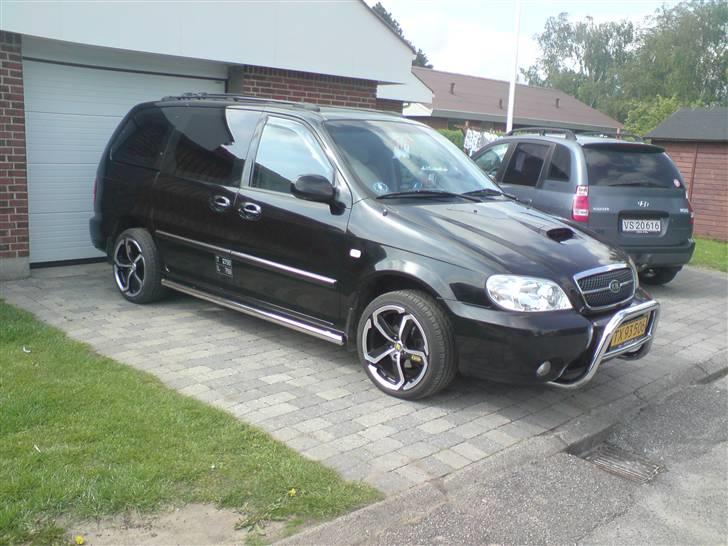Kia carnival SOLGT billede 2