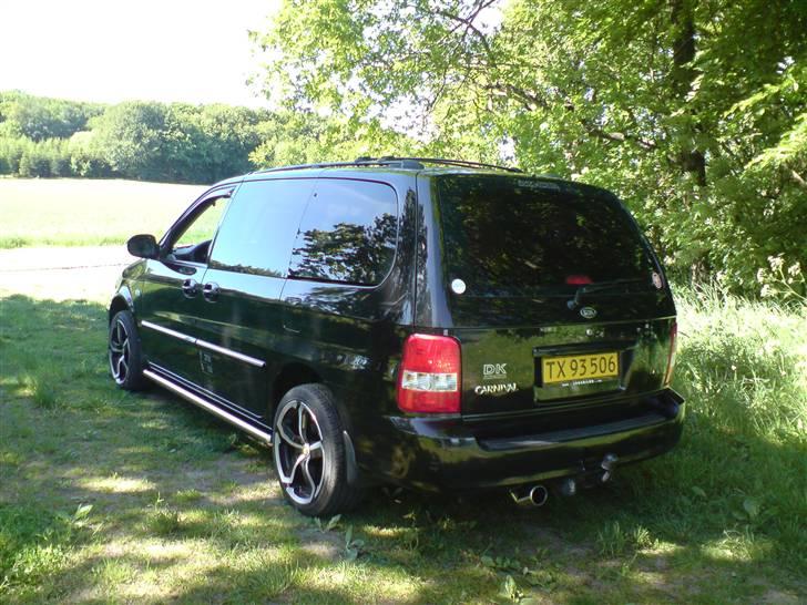 Kia carnival SOLGT billede 3