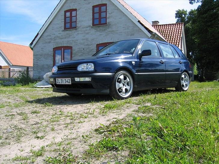 VW Golf 1.8 GL Aut. (SOLGT) billede 1