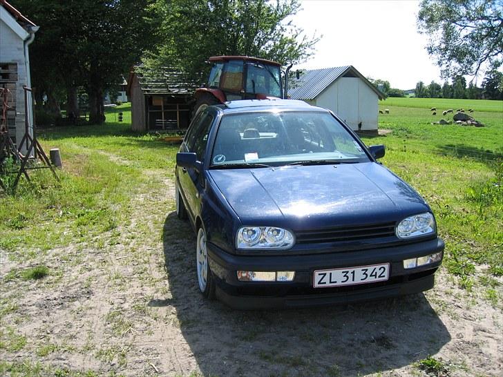 VW Golf 1.8 GL Aut. (SOLGT) billede 4