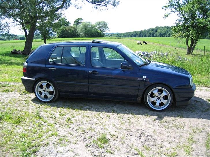 VW Golf 1.8 GL Aut. (SOLGT) billede 6