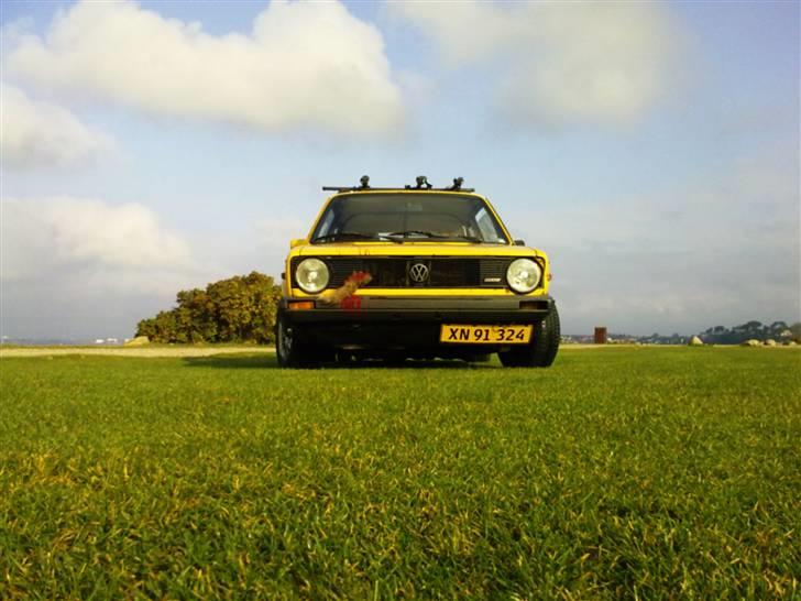 VW Golf 1 Diesel *SOLGT* billede 3