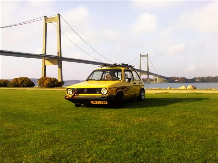 VW Golf 1 Diesel *SOLGT* billede 4