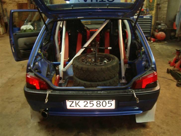 Peugeot 106 xs (Rallybil) billede 2