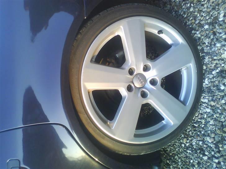 Audi A4 SOLGT billede 4