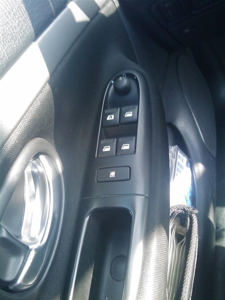 Peugeot    406     1,8     ST billede 8