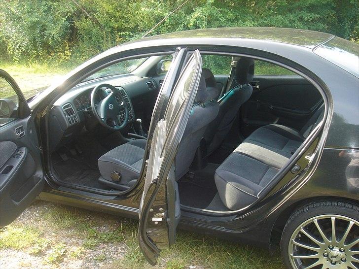 Toyota Avensis D4D T22 *SOLGT* billede 4