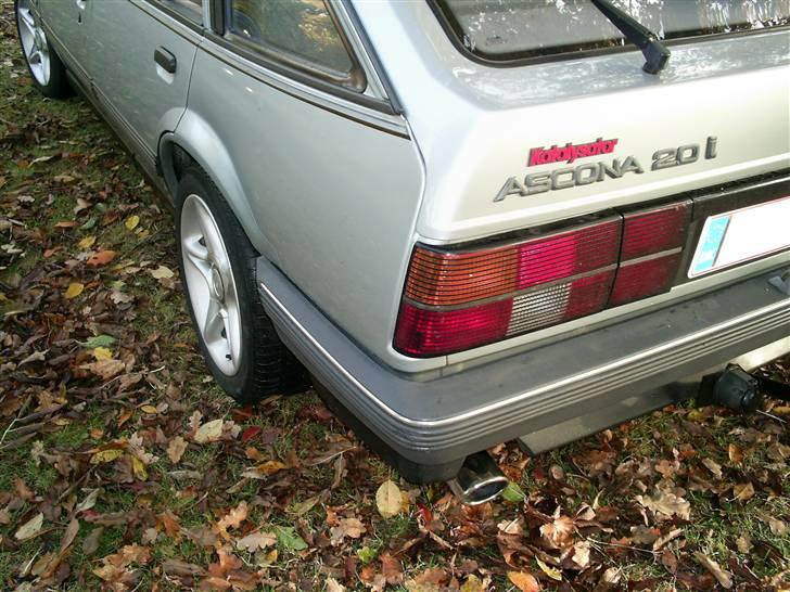 Opel Ascona cc 2,0i Exclusive (Solgt) billede 5