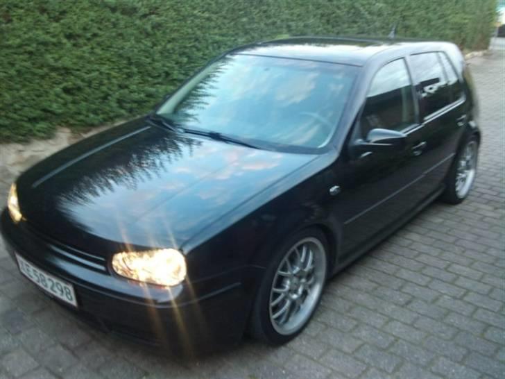 VW Golf IV 1.8T 20v (SOLGT) billede 1