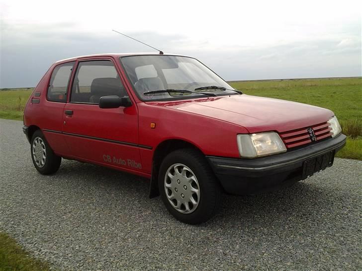 Peugeot 205 Solgt! billede 1