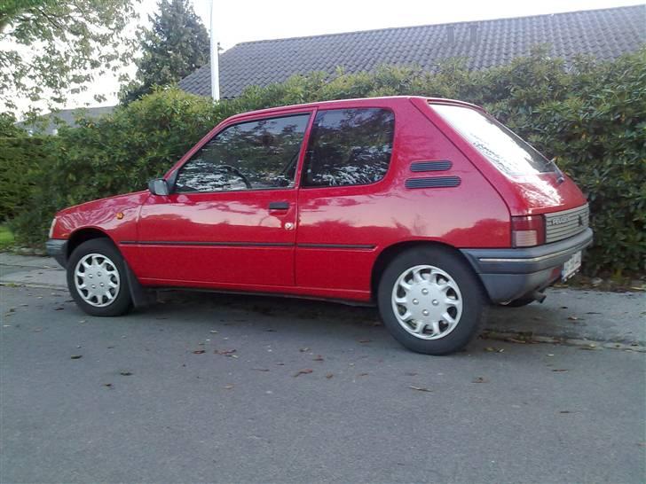 Peugeot 205 Solgt! billede 3