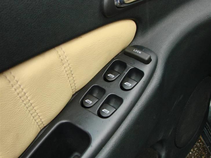 Alfa Romeo 156 2,0 Turbo billede 12