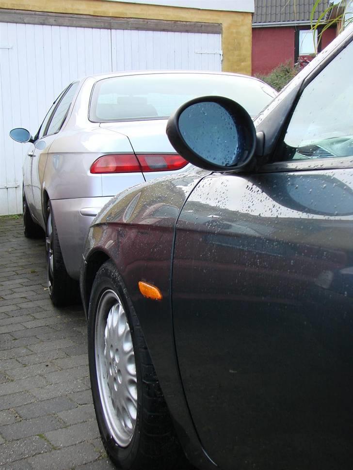 Alfa Romeo 156 2,0 Turbo - Her ses begge min Alfa 156 billede 20