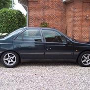 Peugeot 405 - *SOLGT*