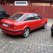 Audi 80 B4