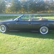 BMW 325i cabriolet