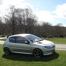 Peugeot 206 2.0 16V GTI // Solgt
