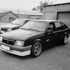 Opel   Ascona CC 1,8 GT SOLGT