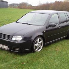VW Golf 4 1.8 20V (BYTTET)