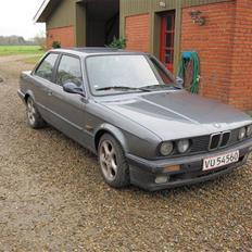 BMW E30 solgt