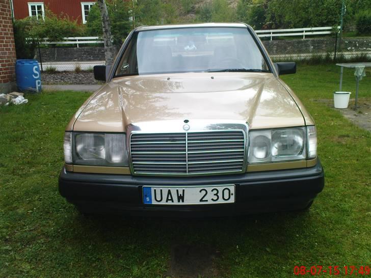 Mercedes Benz 260 E billede 9