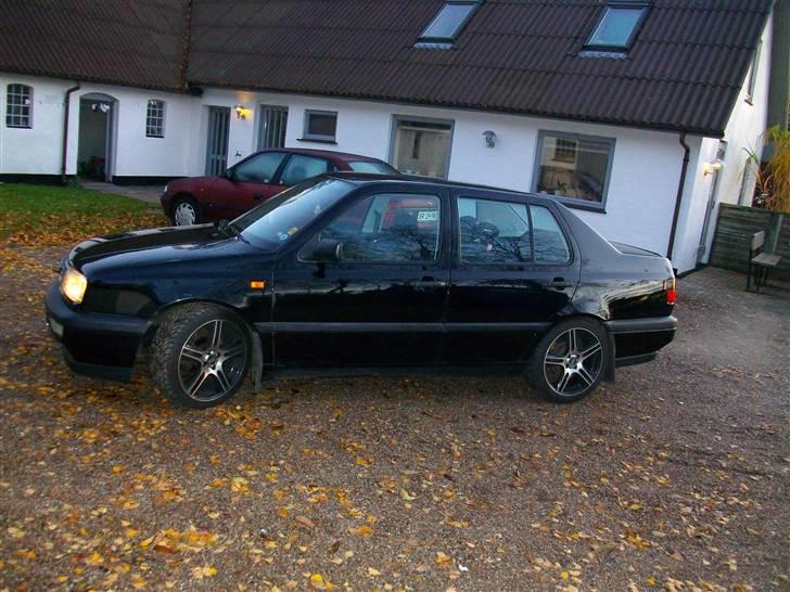 VW Vento (begyndelsen) væk billede 7