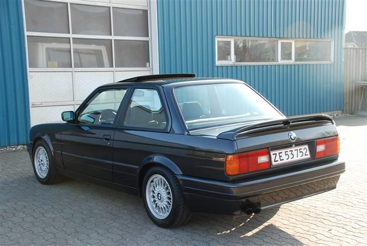 BMW 325i sport E30 M Tech 2 billede 5