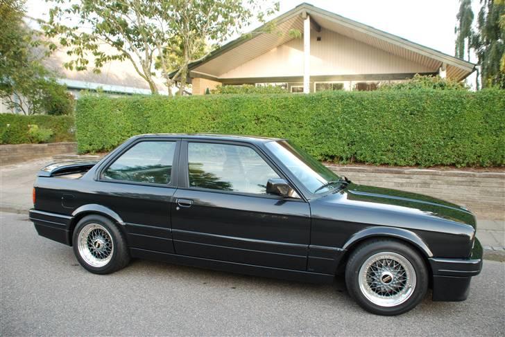 BMW 325i sport E30 M Tech 2 billede 6