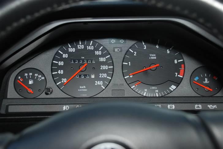 BMW 325i sport E30 M Tech 2 billede 13