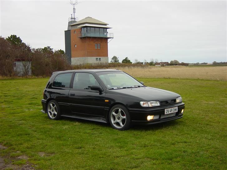 Nissan Sunny sr *SOLGT* billede 14